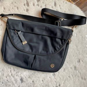 Lululemon All Night Festival Crossbody